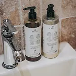 Drewniane Caloroczne Gryszczeniowka 木屋 Wargowo