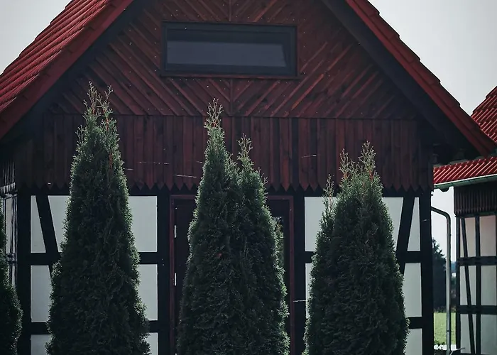 Drewniane Caloroczne Gryszczeniowka * Wargowo